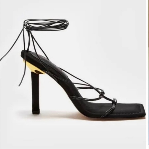 Good American Black Neoprene Ankle Lace Up Sandal Heels New In Box NIB - Picture 2 of 7